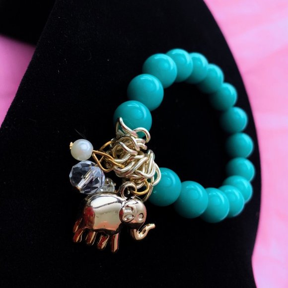 Elephant Charm Bracelet - Picture 1 of 2